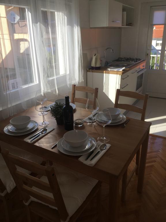Centre Apartment Bozava Exterior photo